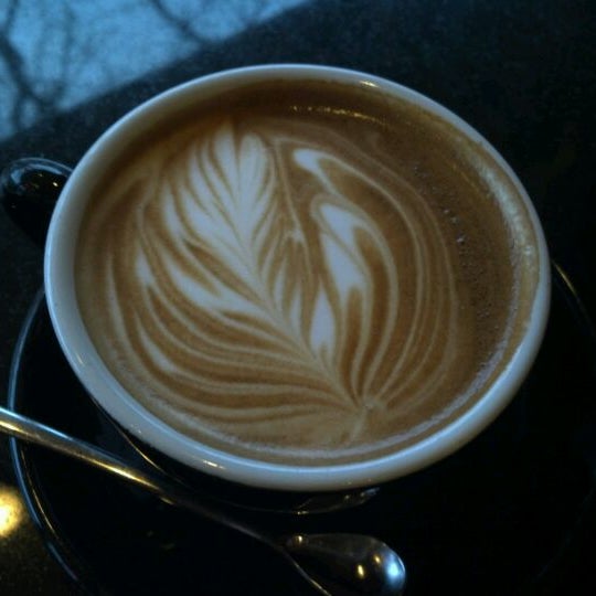 Снимок сделан в JP&#39;s Coffee &amp; Espresso Bar пользователем Scot R. 3/24/2012
