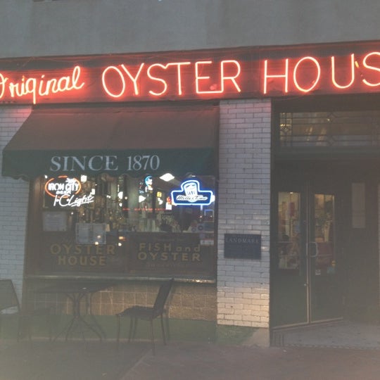 Original Oyster House Seafood Restaurant in Fifth and Forbes Corridor
