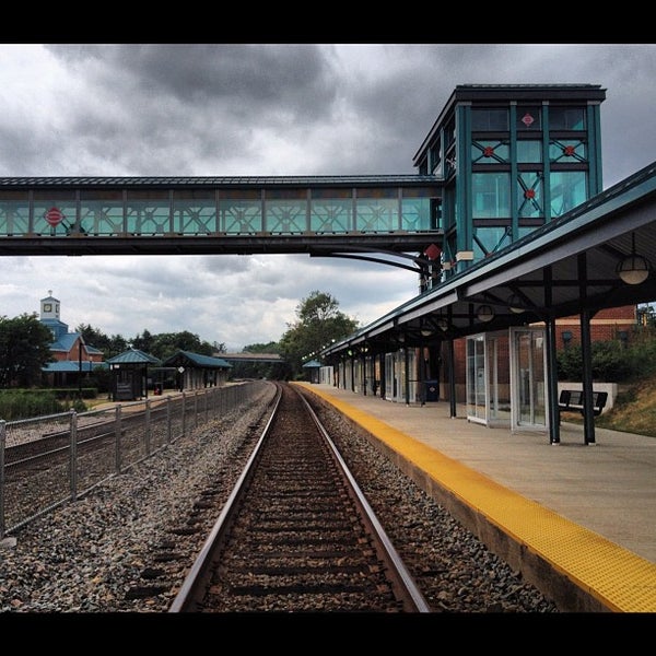 Woodbridge Amtrak/VRE Station (WDB) Train Station in Woodbridge