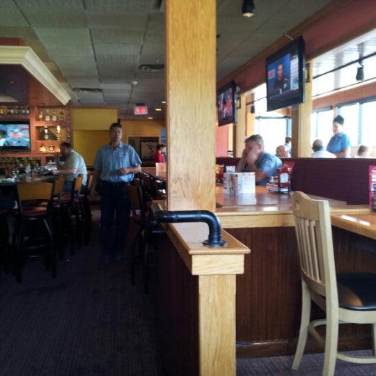 Applebee's Grill + Bar Restaurante americano en California