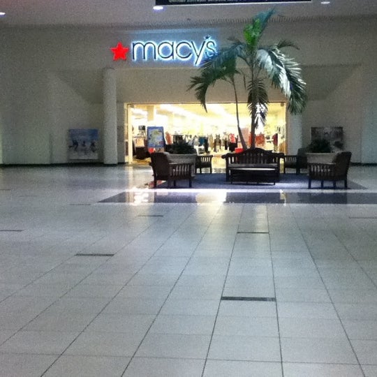 3/21/2012 tarihinde cerpin t.ziyaretçi tarafından Melbourne Square Mall'de çekilen fotoğraf