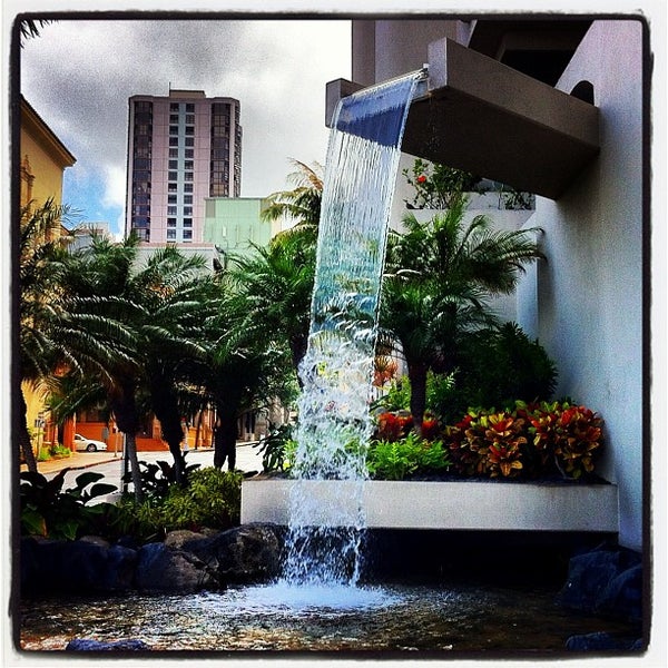 Photos at Harbor Court Downtown Honolulu Honolulu, HI