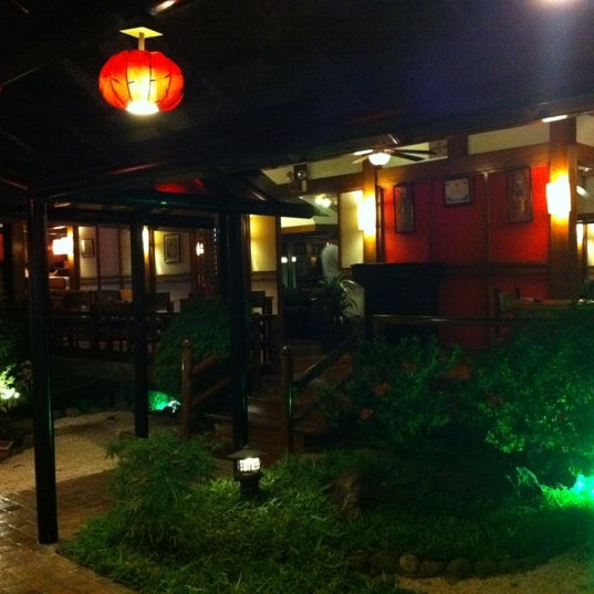 Foto diambil di Restaurante Sakura oleh HS pada 3/2/2012