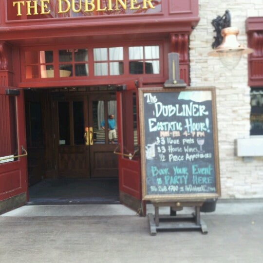 7/22/2012 tarihinde Bryan A.ziyaretçi tarafından The Dubliner KC'de çekilen fotoğraf