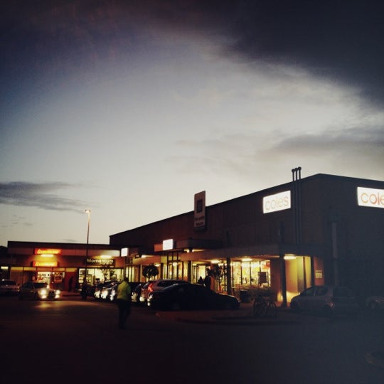 Yarraville Square Shopping Centre 1 High St