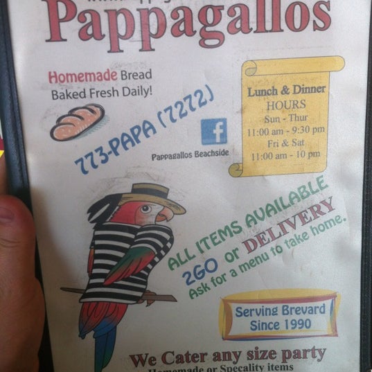 Photo taken at Pappagallo&#39;s Pizza by Wingnut on 3/8/2012