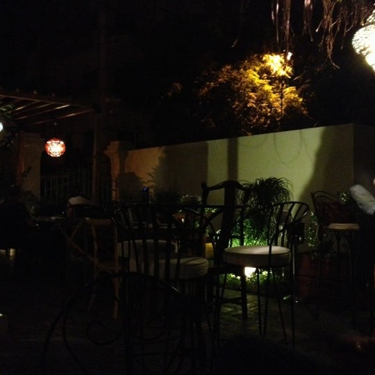 Foto tirada no(a) Clé Cafe-Lounge Bar por Hussam A. em 8/11/2012