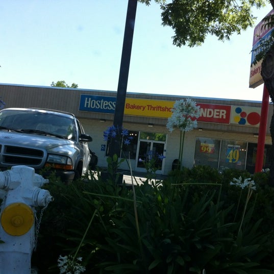 Wonder / Hostess Bakery Outlet (Now Closed) Sacramento, CA