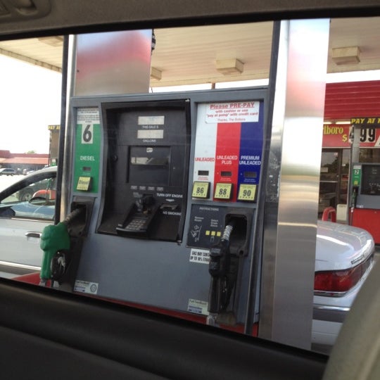 Bolton Oil Change 1150 Slide Rd