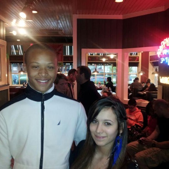 Photo taken at Chili&#39;s Grill &amp; Bar by Patrick B. on 3/31/2012