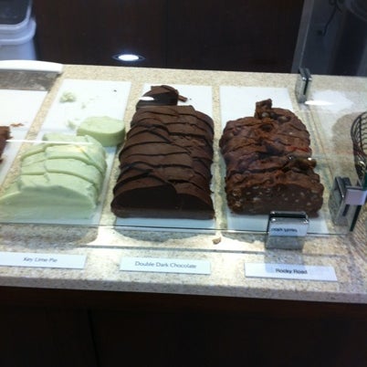 Photo taken at Kilwins Chocolate Fudge &amp; Ice Cream by Leonidas P. on 7/29/2012