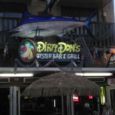 9/11/2012에 Tim K.님이 Dirty Don&#39;s Oyster Bar &amp; Grill에서 찍은 사진