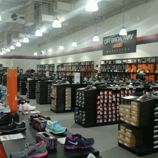 shoe store broadway at the beach