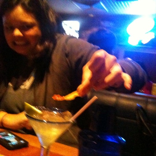 Photo taken at Chili&#39;s Grill &amp; Bar by J S. on 4/1/2011