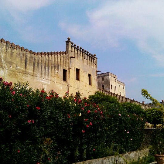 Foto diambil di Castello del Catajo oleh Andrea D. pada 8/15/2011