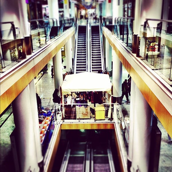 Centro comercial en VitoriaGasteiz
