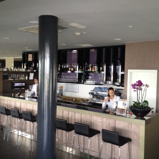 Check out the bar & restaurant @ 5th floor!