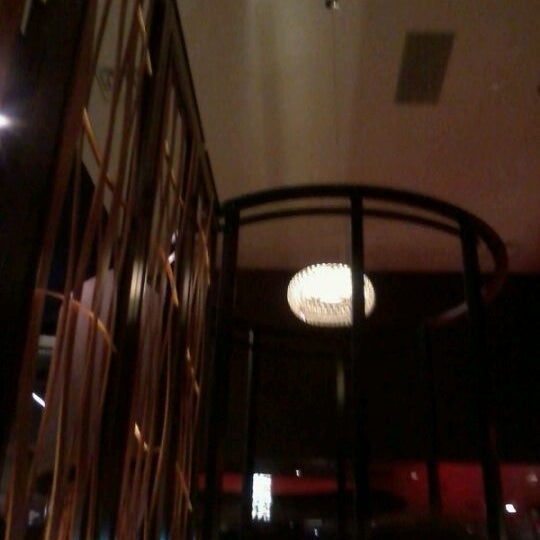 12/28/2011 tarihinde Jonathan B.ziyaretçi tarafından Scene Restaurant &amp; Lounge'de çekilen fotoğraf