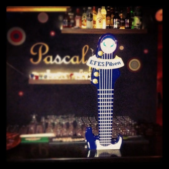 Foto tirada no(a) Pascal Cafe &amp; Bistro por Gürcan S. em 3/13/2012