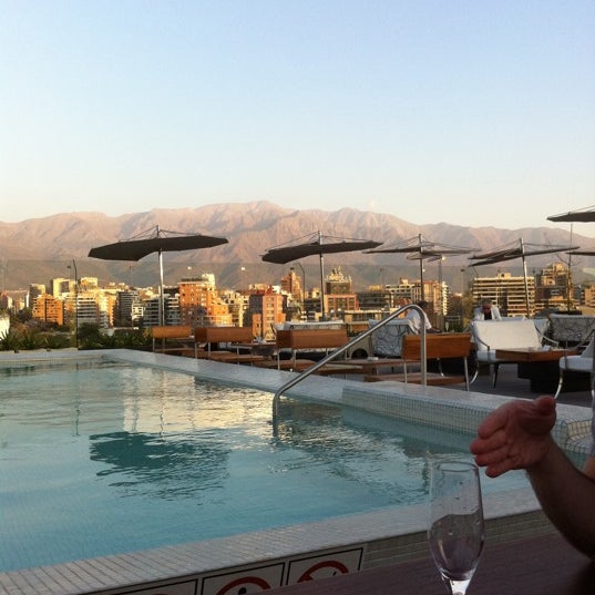 1/28/2012 tarihinde Arturo C.ziyaretçi tarafından Hotel Noi'de çekilen fotoğraf