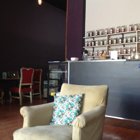 7/21/2012 tarihinde Melissa R.ziyaretçi tarafından Serendipity Tea Room'de çekilen fotoğraf