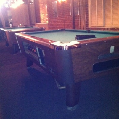 Foto tomada en Hobo&#39;s Restaurant &amp; Lounge  por Chris el 7/23/2012