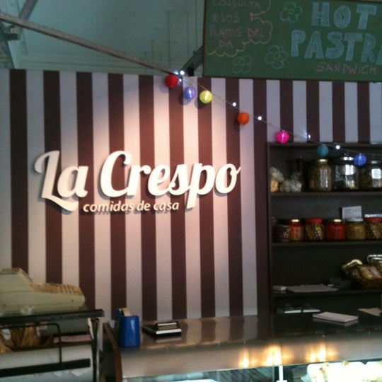 รูปภาพถ่ายที่ La Crespo โดย Thiago S. เมื่อ 7/21/2012