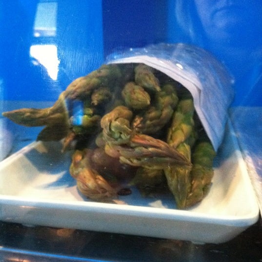 รูปภาพถ่ายที่ Baby Blue Sushi Sake Grill โดย Colleen T. เมื่อ 3/4/2012