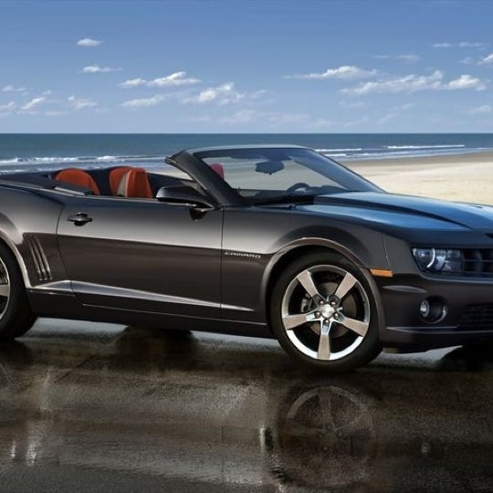 Photos at Curry Auto Center Car Dealership in Bloomington