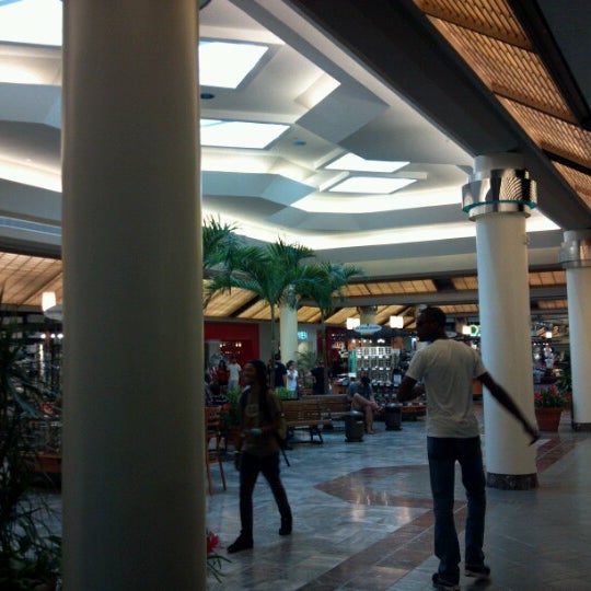 9/3/2012에 Kangol_Kel님이 Lakeside Shopping Center에서 찍은 사진