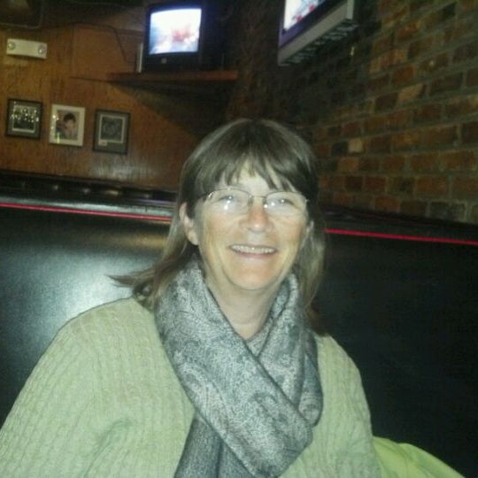 Photo taken at Adam&#39;s Grille &amp; Taphouse - Edgewater by Kevin H. on 1/5/2012