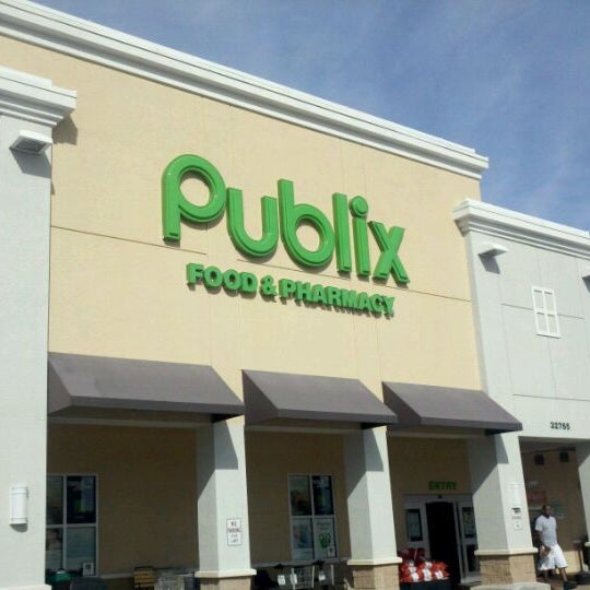 Publix Grocery Store in Zephyrhills