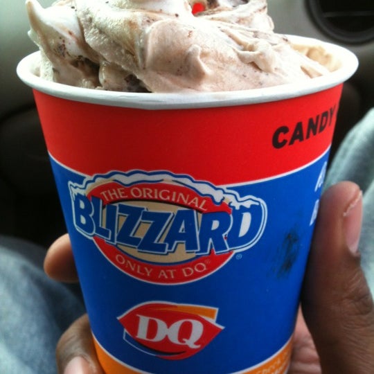 Dairy Queen Ice Cream Parlor in Louisville