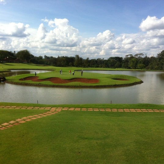 Foto tomada en Windsor Golf Hotel &amp; Country Club Nairobi  por Nigel v. el 4/16/2012