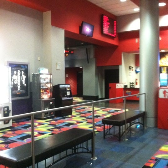 Fotos en Regal Mayfaire & IMAX Mayfaire Town Center 900 Town Center