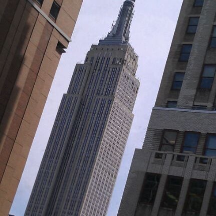 รูปภาพถ่ายที่ Courtyard New York Manhattan/Times Square โดย Chris F. เมื่อ 4/30/2012