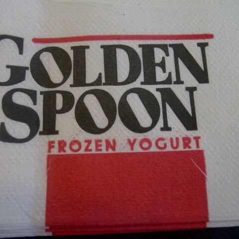Photo taken at Golden Spoon Frozen Yogurt by DJ Jon A. on 9/1/2012