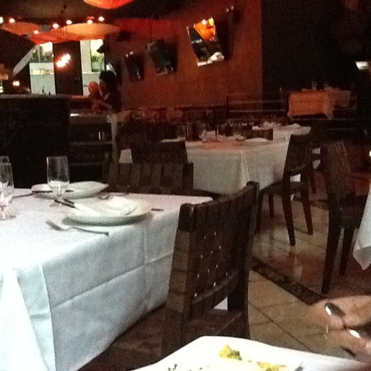 Foto tomada en China Grill  por Foodie O. el 5/2/2012