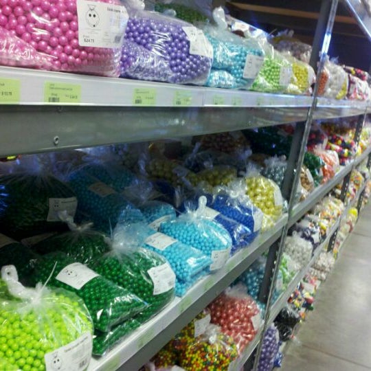 Photo taken at Sweeties Candy of Arizona by Kendra H. on 2/3/2012