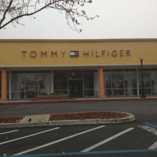 Tommy Hilfiger Outlet Livermore, CA - Last Updated September 2023