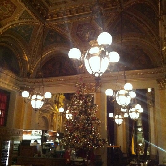 Photo taken at Restaurant Opéra by Alina K. on 12/22/2011
