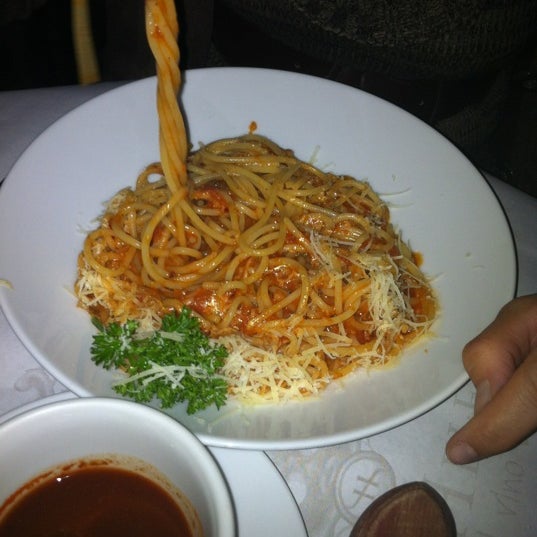 Foto tirada no(a) Restaurant Tintoretto por Mems R. em 12/17/2011