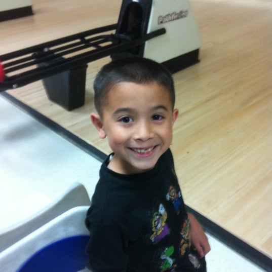 Photo taken at Buffaloe Lanes North Bowling Center by Vic A. on 4/14/2012