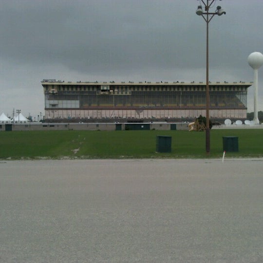 8/16/2012にAlbert K.がMaywood Park Racetrackで撮った写真