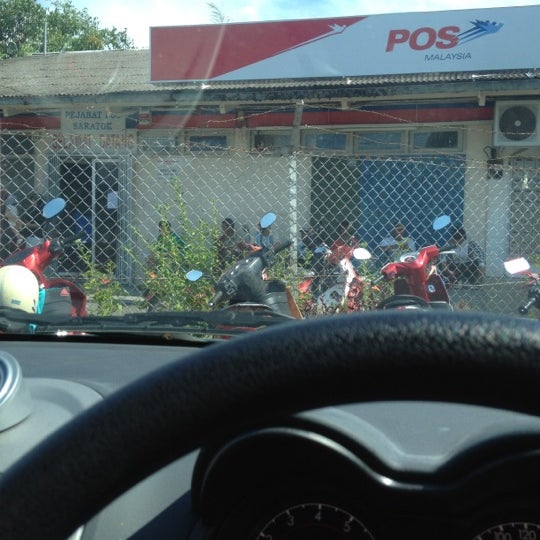 Pejabat Pos Saratok Post Office