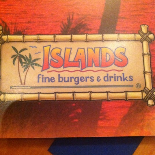 Foto tirada no(a) Islands Restaurant por Amanda M. em 6/13/2012