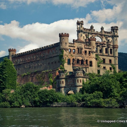 Castles? In New York? Why, yes! These ruins are a must, built by the Bannerman family as warehouse facility for their military surplus business in 1901. Get there by boat or kayak, tours available.