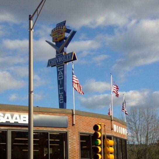 Bill DeLuca’s Woodworth Chevrolet Andover, MA