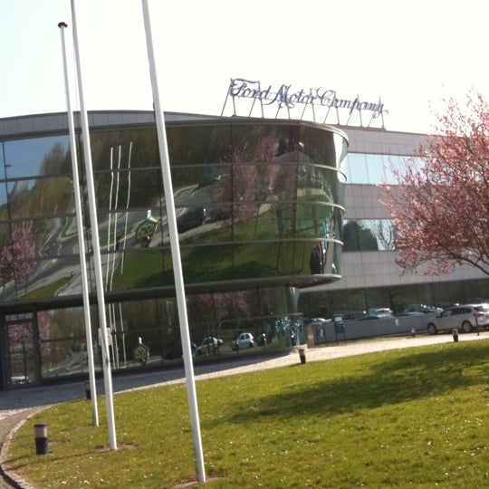 Photos At Ford Forschungszentrum chen College Science Building