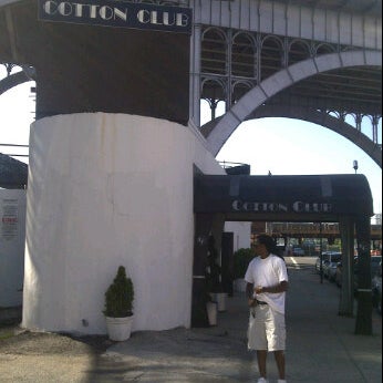Photo taken at The World Famous Cotton Club by iKnowTANK on 7/30/2011